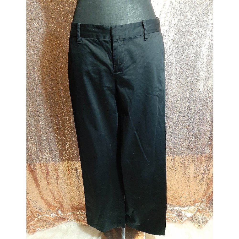 Tommy Hilfiger Women's Black Solid Stretch Chino Pants